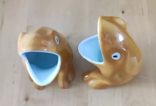 2 Anciens petits pots de comptoir bistrot grenouille barbotine  Hispanogar
