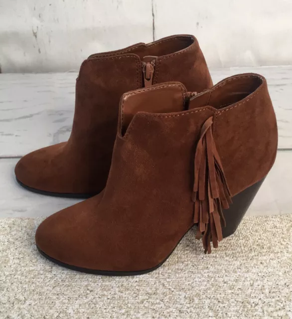 Carlos Santana Tempe Boots Brown Suede Fringe Heeled Closed Toe Women’s 6.5