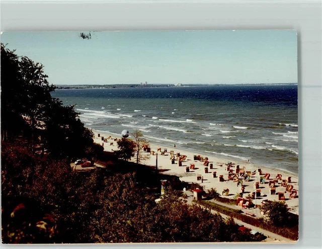 40099304 - 2401 Scharbeutz Luebecker Bucht Strand Strandkoerbe