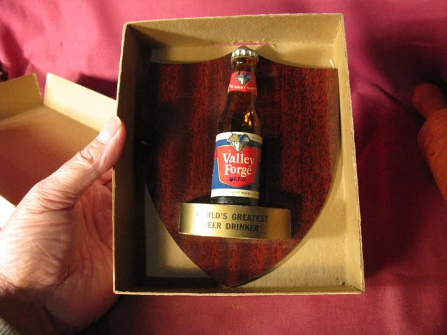 1958 Leister Game Co "Beer Drinker" With Valley Forge Beer Miniature Bottle