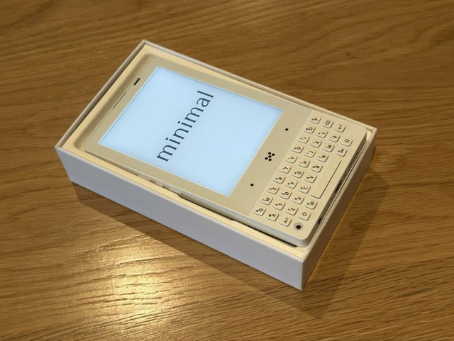 s*o様 Minimal Phone （MP01 8GB 256GB Onyx）（Punkt. MP02 New