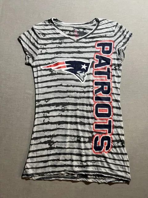 New England Patriots Shirt Teens Medium Gray Striped Short Sleeve Tee Girls New.