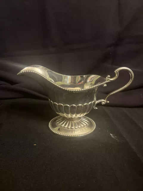Gravy Sauce Boat Beautiful Vintage Silver Plated With Fluting And Beaded Edges