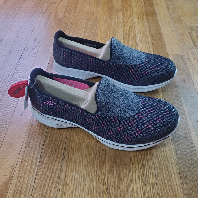 Skechers Womens Go Walk 4 Kindle Shoes SZ 10 Slip On Sneakers NEW (KZ5) Skechers Womens Go Walk 4 Kindle Shoes SZ 10 Slip On Sneakers NEW (KZ5)