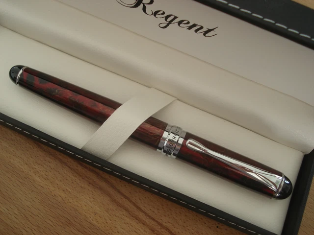 Jinhao Roller Régent Dragon Noir – Plume Plaqué Or Avec écrin – Neuf Sous Blister