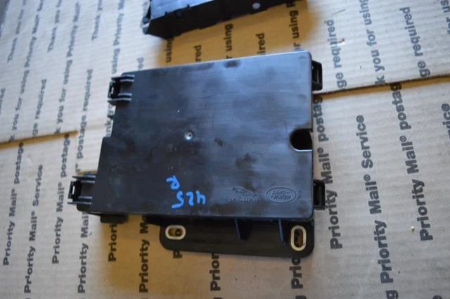 2013 2014 2015 Jaguar Xf Terminal Fuse Box 2.0L Dx23-14A005-Aed