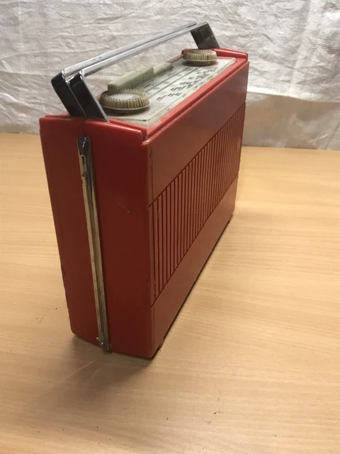 ancien poste transistor PHILIPS 4