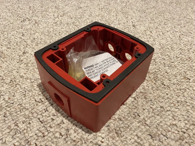 System Sensor MWBB Weatherproof Box For Speaker Strobe With Mounting Bracket