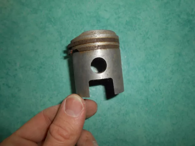 Piston 40,5 mm axe de 11,7 mm hauteur: 49 mm neuf ancien stock