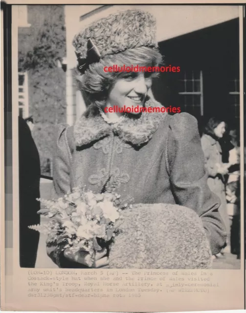 Original Wire Press Photo Princess Diana Lady Di Spencer 3-5-85 Cossack  COA