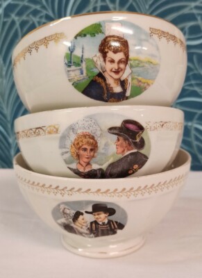3 Bols Breton anciens  En Porcelaine 