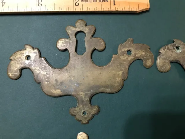 Antique 18th Century  Period Queen Anne/ Chippendale  Keyhole escutcheon!