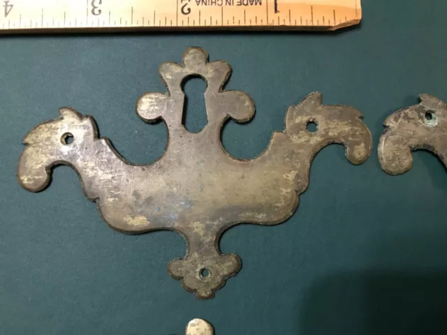 Antique 18th Century  Period Queen Anne/ Chippendale  Keyhole escutcheon!