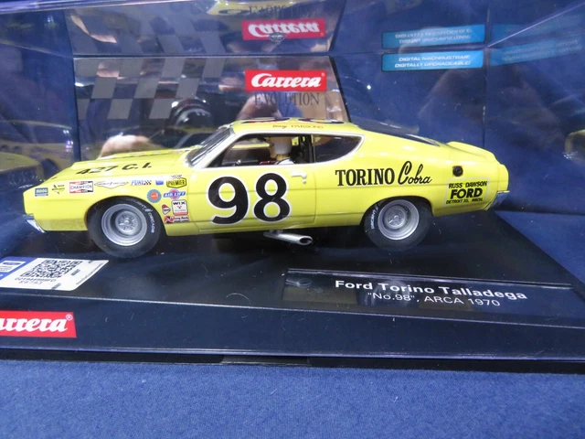 Voiture Slot Carrera Ford Torino Talladega No.72 – Échelle 1:32 – Modèle Collector