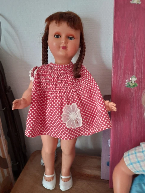 Robe plissée tenue poupée Gégé BS5B 45 cm col claudine et barrette noeud écossais tartan rose