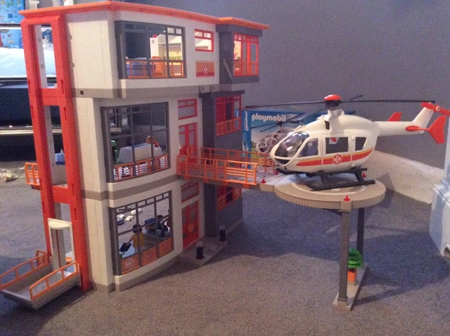 PLAYMOBIL 6657 CHILDRENS Hospital with extra floor extension and
