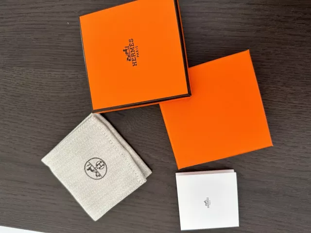 HERMÈS / HERMES Geschenkbox  Karton Box Schachtel  Geschenkkarton Verpackung