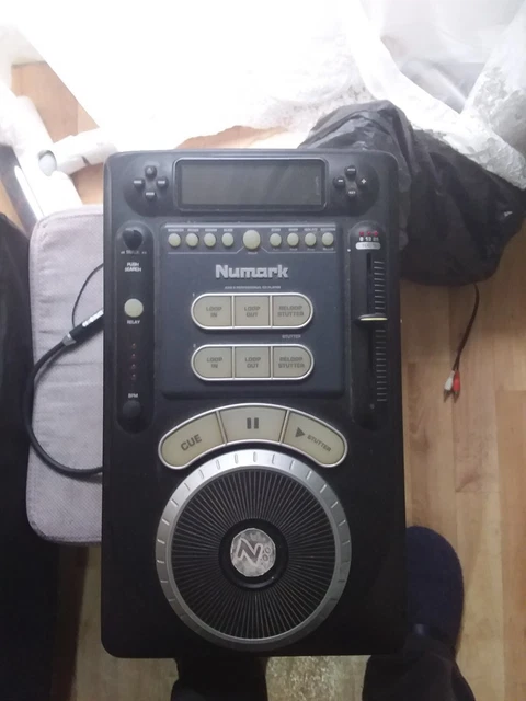Numark Axis 9