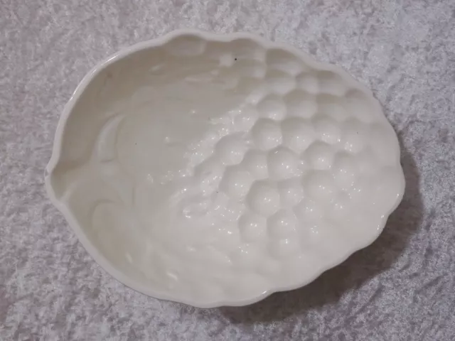 Nbgfre - Cerámica Budín Molde Plato de Caída Vintage Um 1930 Motivo Uva - 18,5CM