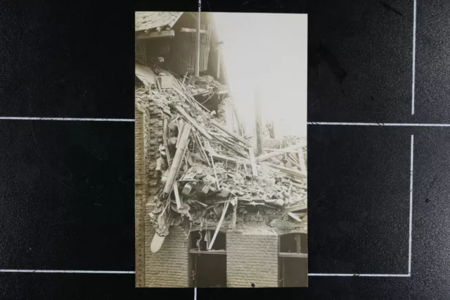 Foto AK Wiesbaden 23.10.1918 feindl.Fliegerangriff datiert Bombardierung Gebäude
