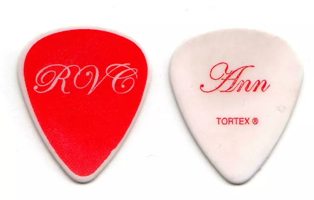 Heart Ann Wilson Signature White Guitar Pick - 2010 Red Velvet Car Tour