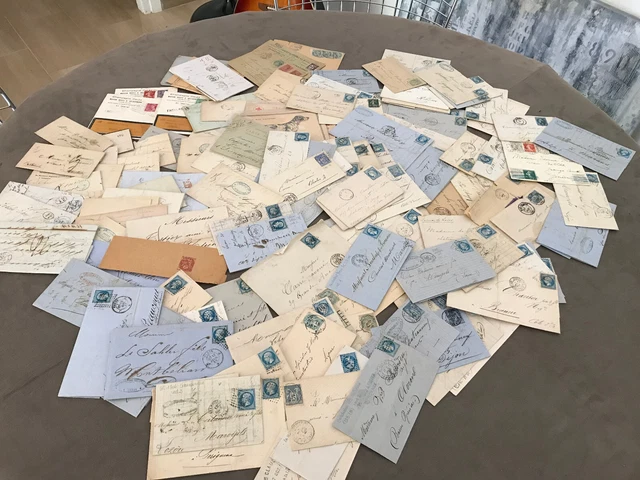 Gros lot de lettres anciennes à étudier