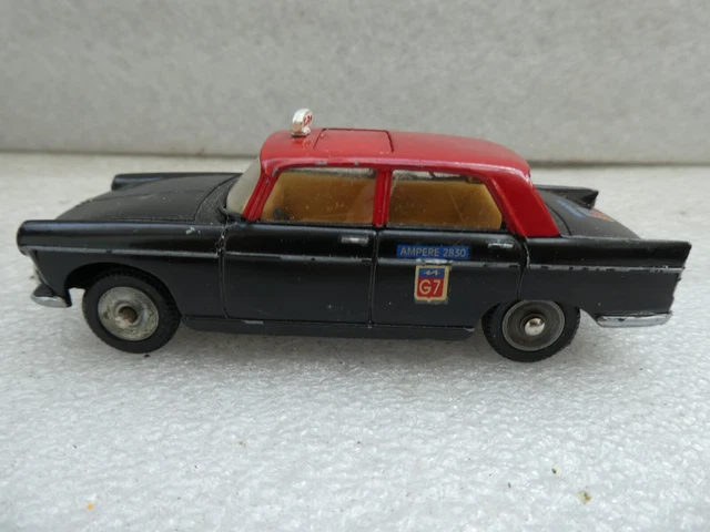 dk97 DINKY TOYS FRANCE REF 1400 PEUGEOT 404 TAXI G7 TRES BON ETAT D ORIGINE