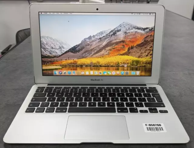 Apple MacBook Air (11-Inch, Early 2014) i5 1.4GHz 4GB RAM 128GB - Runs very slow