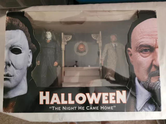 NECA THE NIGHT He Came Home Box set Halloween 2004 RARE 240.00