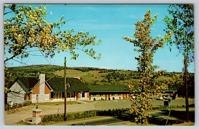 c1960s Motel De La Marquise Sherbrooke Quebec Canada Vintage Postcard