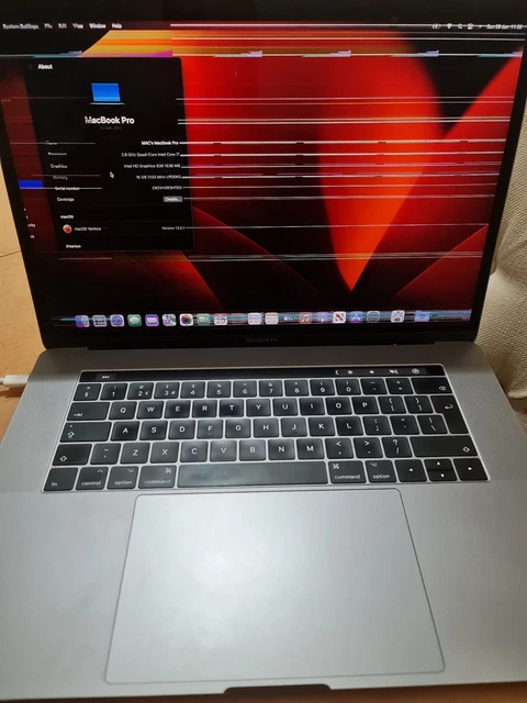 MacBook Pro Touch Bar 15" (256GB RAM, Intel Core i7, 2.8GHz, 16GB RAM) Laptop -