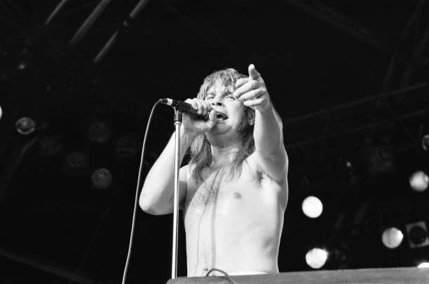 ozzy osbourne lead singer