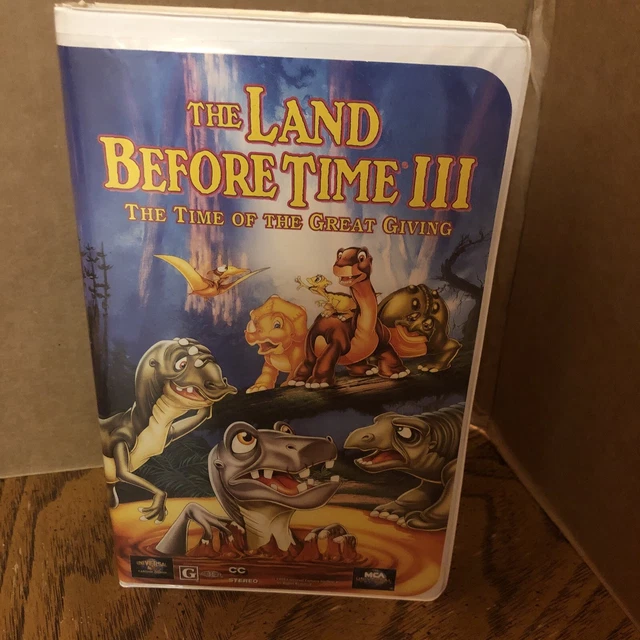 THE LAND BEFORE Time 3 III The Time of the Great Giving VHS Clamshell ...