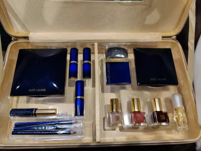 Vintage Estee Lauder Holiday Make Up Gift Set Train Gold Case, New VERY RARE