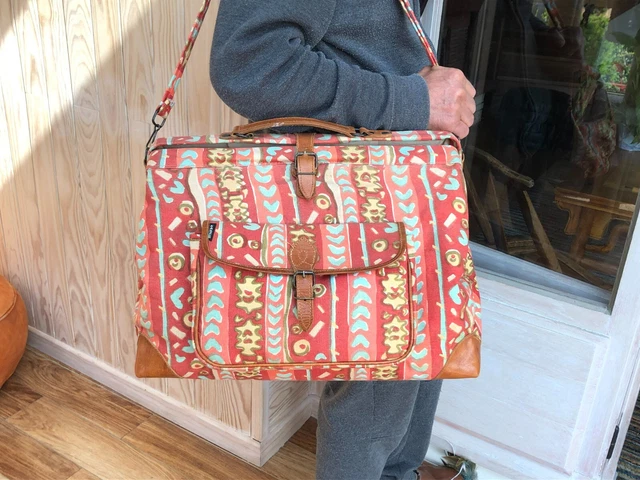 KASZER : Beau sac de voyage en parfait état