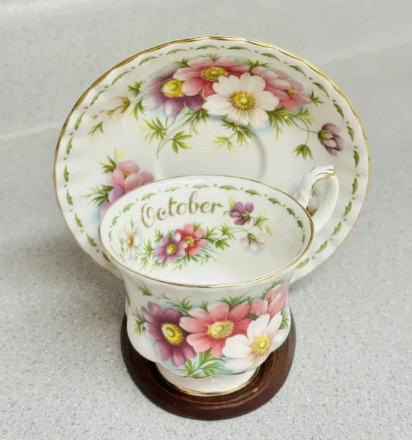 Royal Albert Flower of the Month Series 1970 OCTOBER COSMOS Tea Cup Saucer