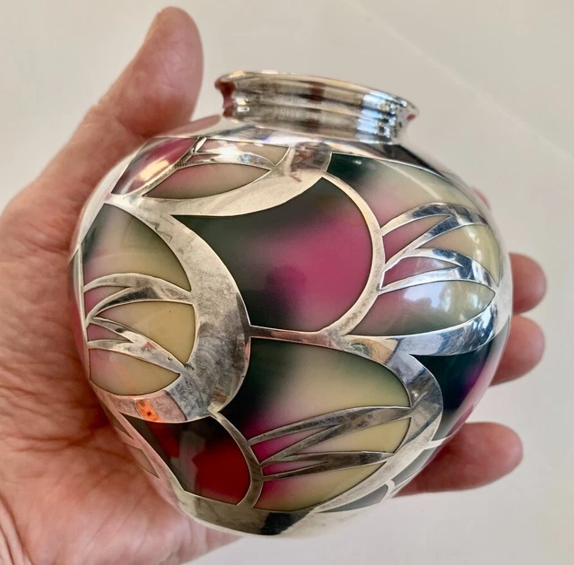 Vase art deco en cristal et argent massif Wolfers Vase art deco en cristal et argent massif Wolfers
