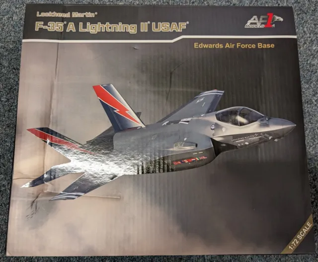 Af1 1/72 F-35A Lightning Ii Usaf Edwards Air Force Base - Creased Box