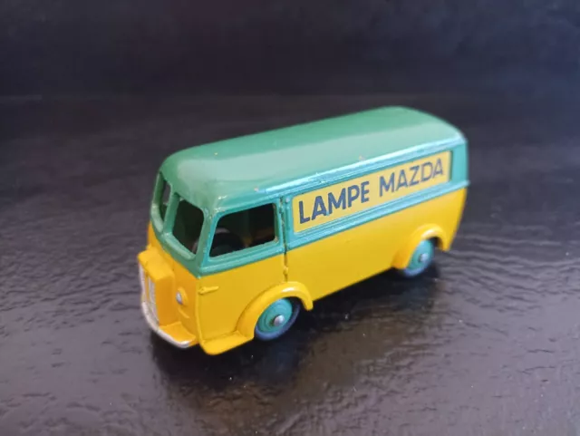 Dinky Toys France original - Peugeot fourgon Lampe Mazda vert et jaune - réf 25B