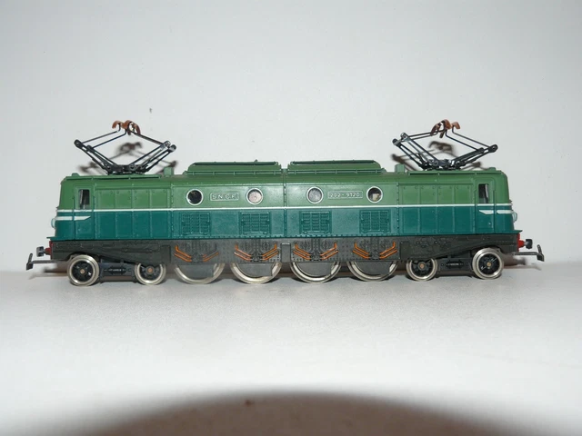 JOUEF - HO -ref 8482 - LOCOMOTIVE 2D2 9120 - SNCF - BOITE SOUS BLISTER EUR 75,00 - FR