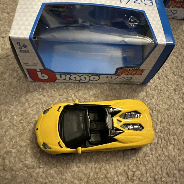 Lot 1:43 Burago Lamborghini Urus + Aventador LP700-4 + Centenario LP770-4 - Neuf