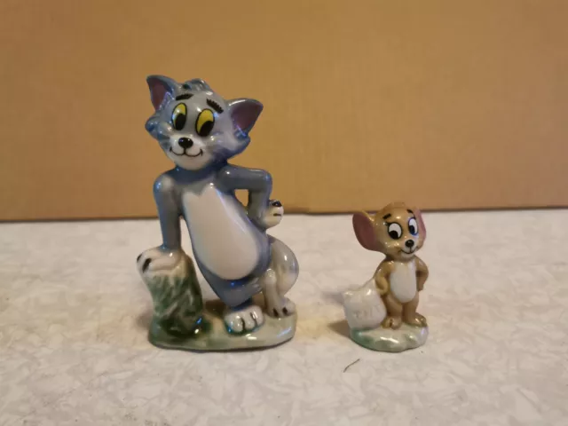 wade figures of TOM and JERRY in very good condition