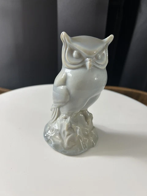 Fenton Mould Mosser Made Gray Slag Swirl glass Owl Glass Figurine new