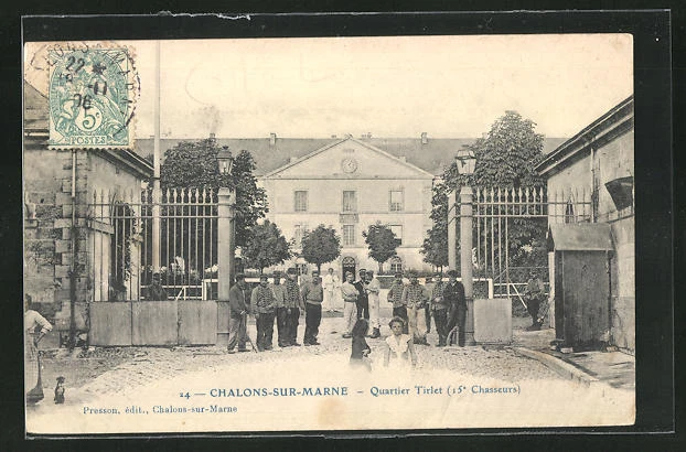 CPA Chalons-sur-Marne, Quartier Tirlet, 15. Chasseurs 1906