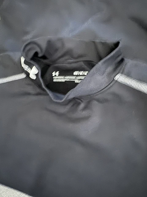 Under Armour Uomo HeatGear Baselayer Top a Maniche Lunghe, Nero Medio - Indossato una volta