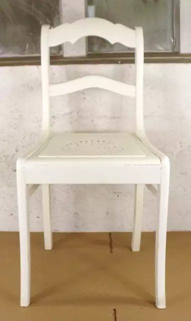 Alter Stuhl vintage shabby deko weiß Küchenstuhl