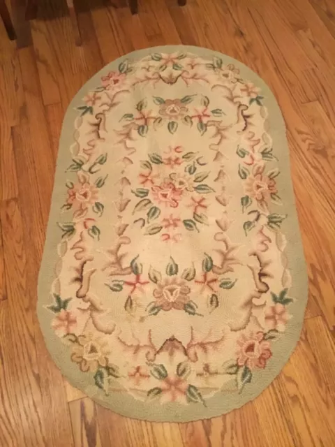 Vintage Japan 60s Hand Hooked Throw Rug Oval Green Ivory Floral Roses 46” x 27”