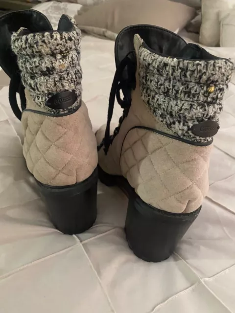 Guess Leather Boots for women Beautiful size 8 1/2
