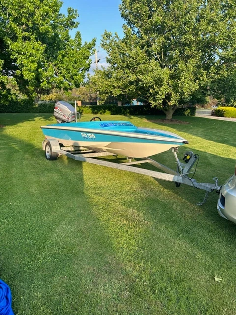 17 foot Ski Speed Boat Labsport 17 foot Ski Speed Boat Labsport