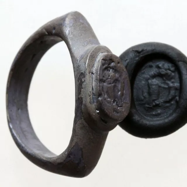 Perfect - Roman Republic Silver Seal Ring Circa 100-50 Bc